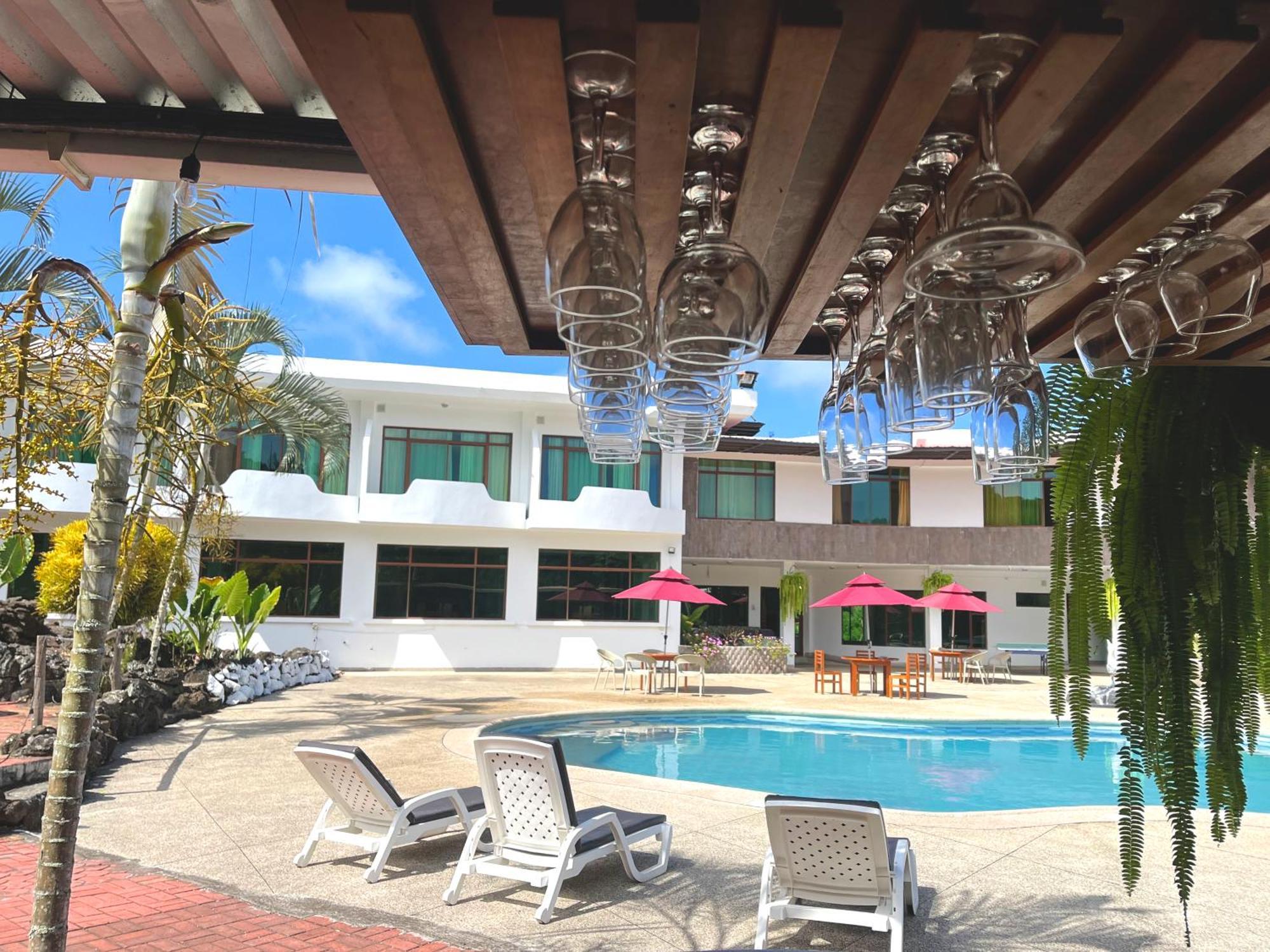 Hotel Tortuga Bay - Galapagos Пуерто Айора Екстериор снимка